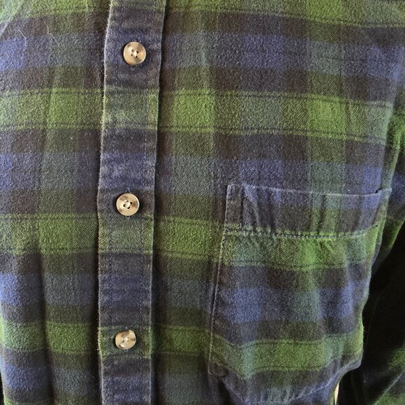 Eddie Bauer Mens XLT Green Blue Plaid Flannel Shirt Relaxed Fit Button Up Tartan - Picture 3 of 10